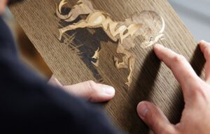 Crafts a Bespoke Experience